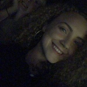 Meet your Posher, Cassy